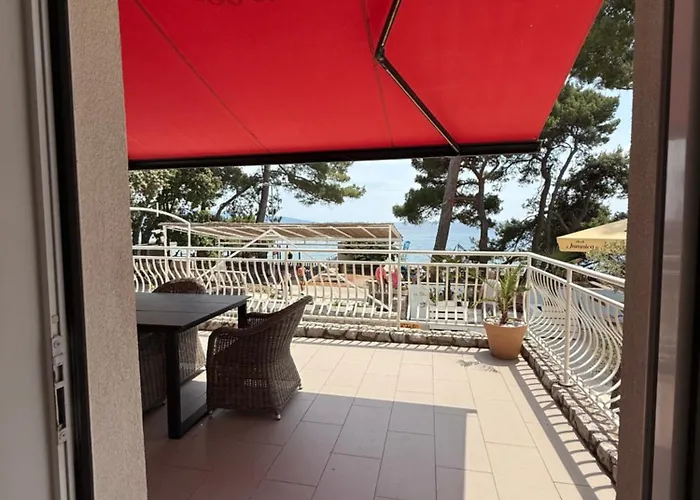 Sesar Krk - No. 1 Iva Krk Town