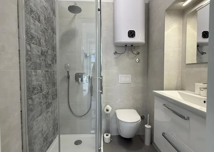 Sesar Krk - No. 1 Iva Apartamento *