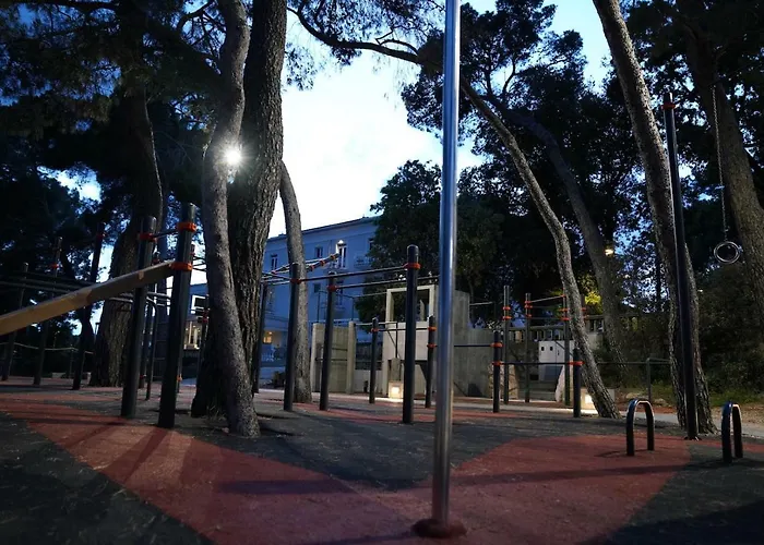 Sesar Krk - No. 1 Iva * Krk Town
