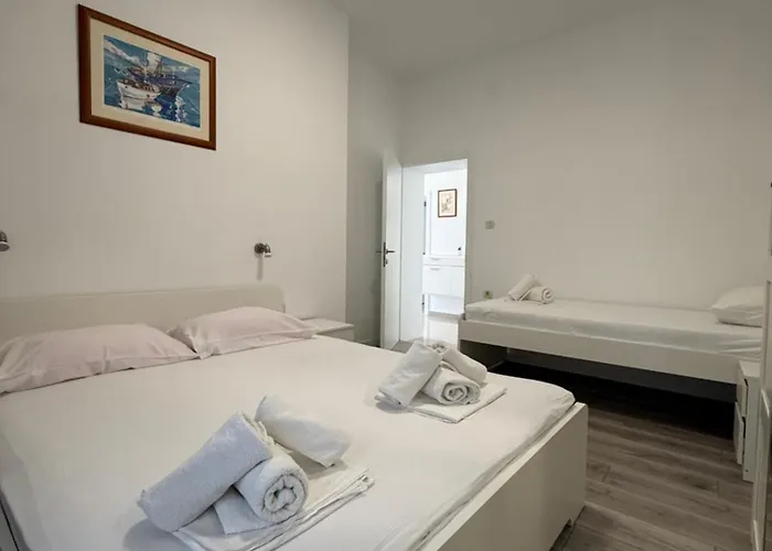 Apartament Sesar Krk - No. 1 Iva
